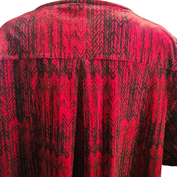 Intro Red&Black Women's Velvet Long Sleeves Shirt Sie XL NWT - Picture 4 of 8